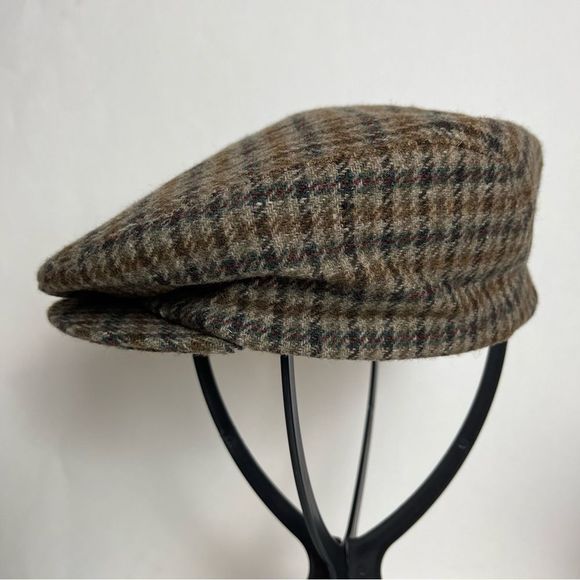 Country Gentleman Traveler Plaid Wool Blend Ascot - Picture 2 of 8